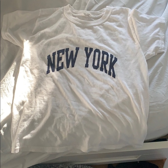 Brandy Melville Tops - brandy melville New York shirt (new)